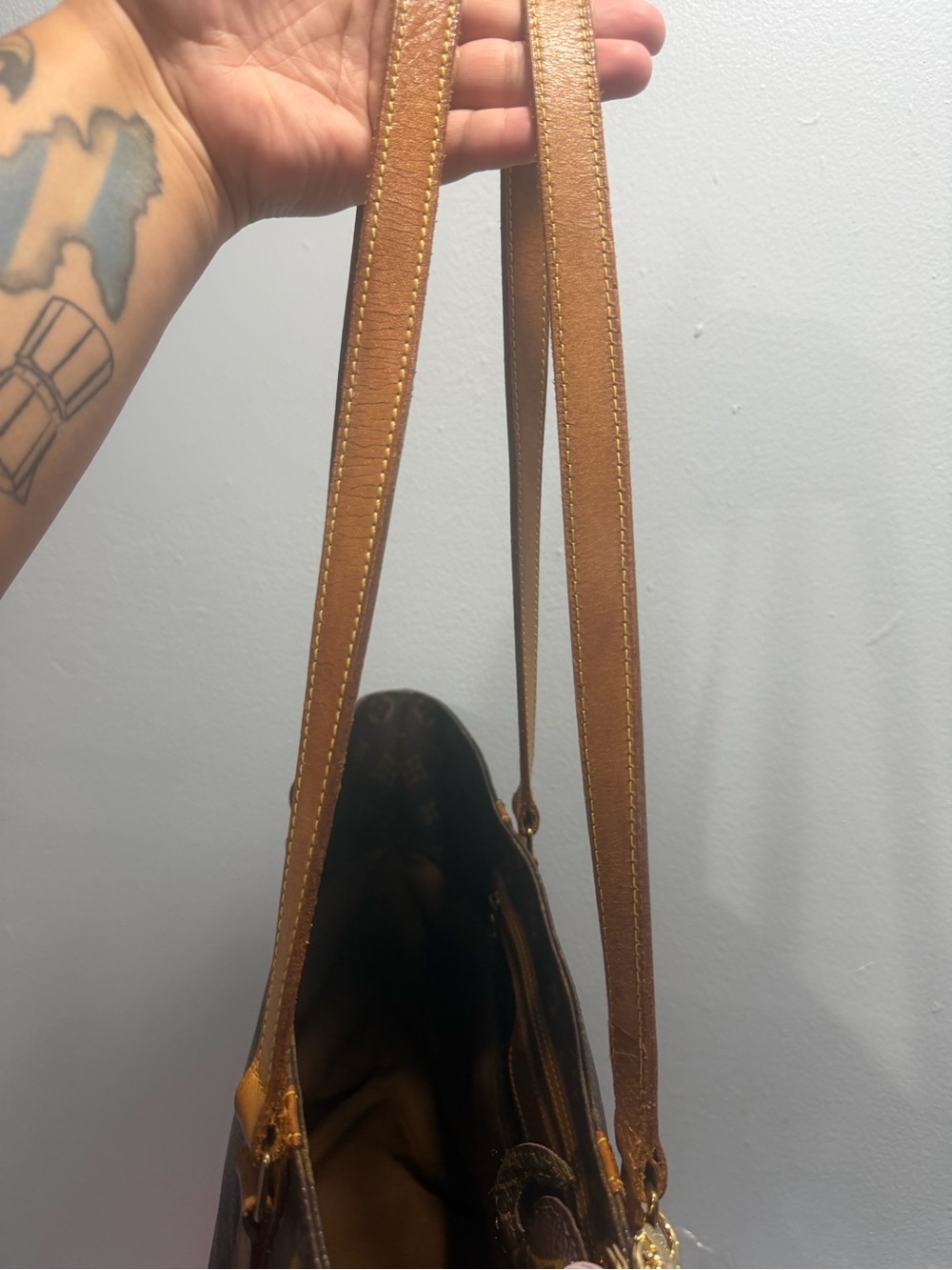 Louis Vuitton Brown Monogram Canvas Tote with Tan Straps - Picture 7 of 8